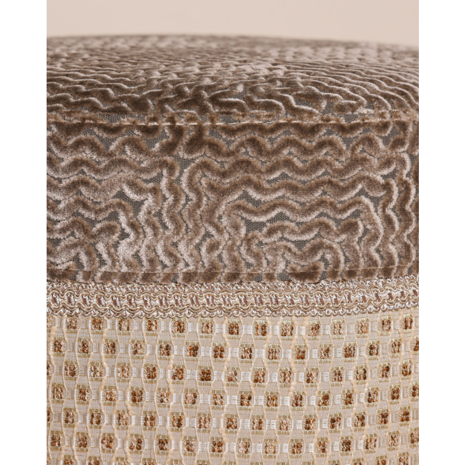 Luxe poefstof met patroon bruin goud