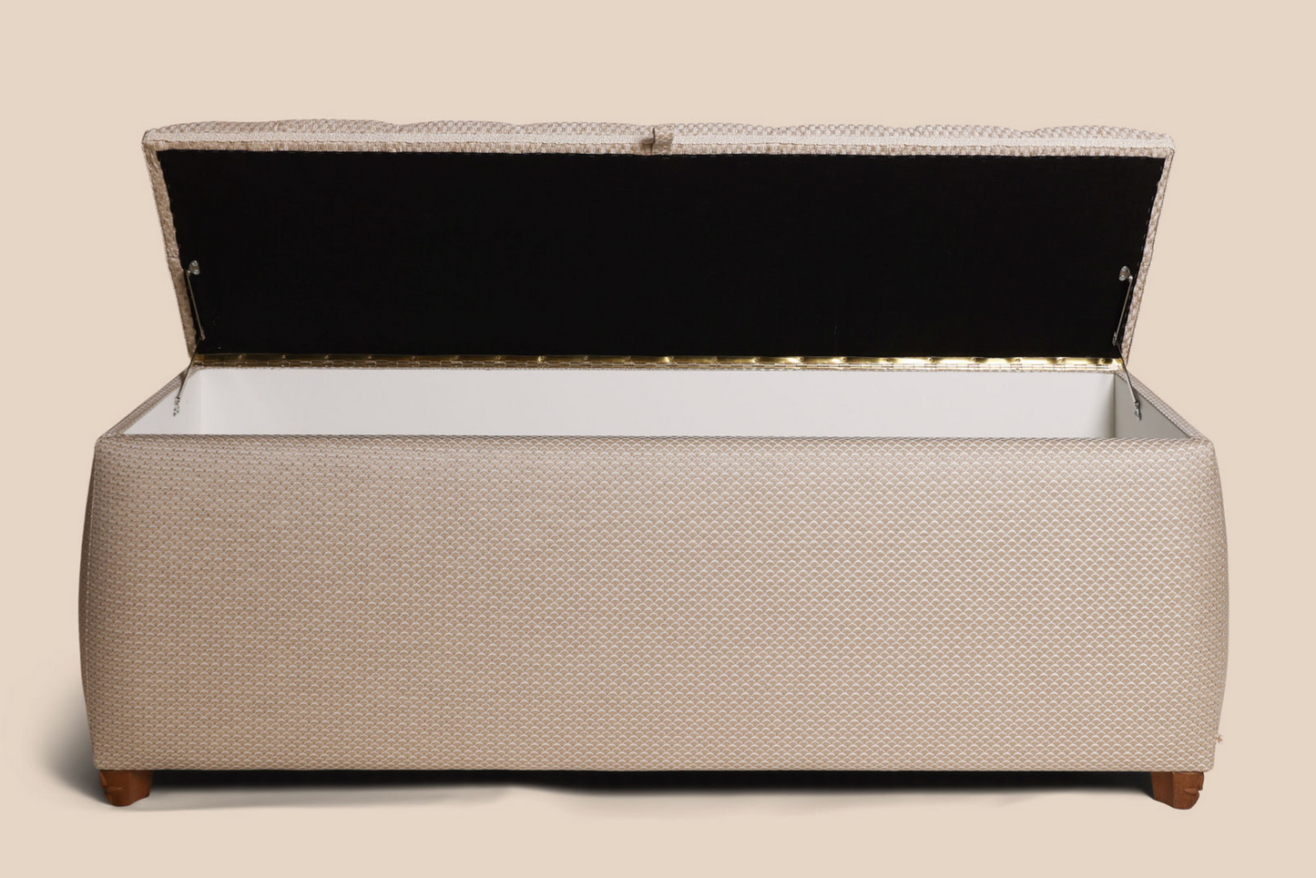 #43 34 Hocker White gold
