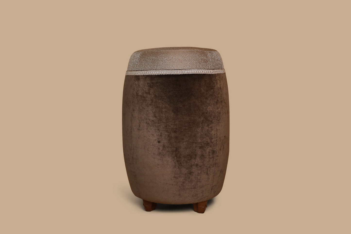 Barkruk poef luxe stof bruin goud patroon