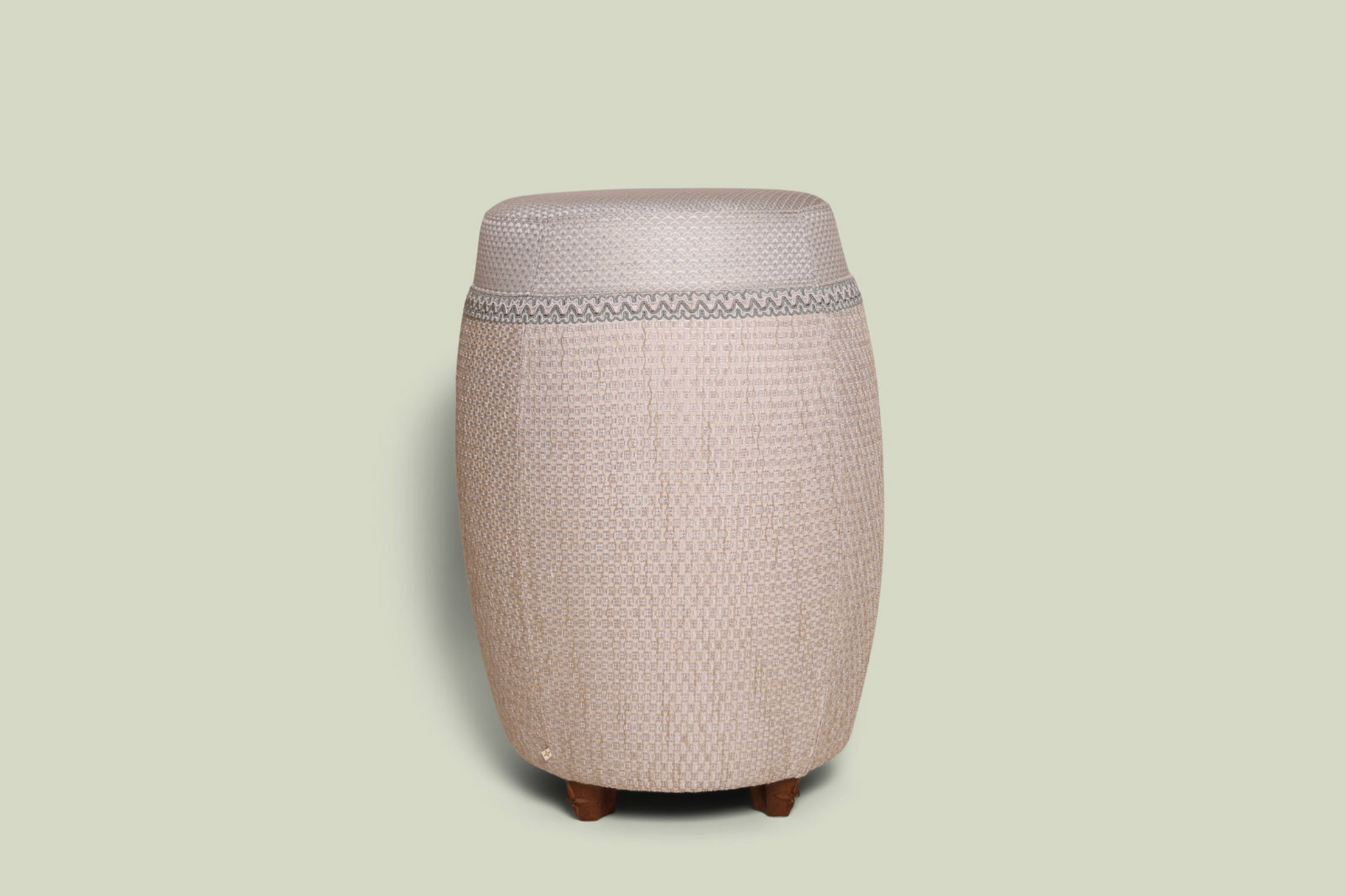 Luxe barkruk poef met luxe stof wit blauw beige patroon