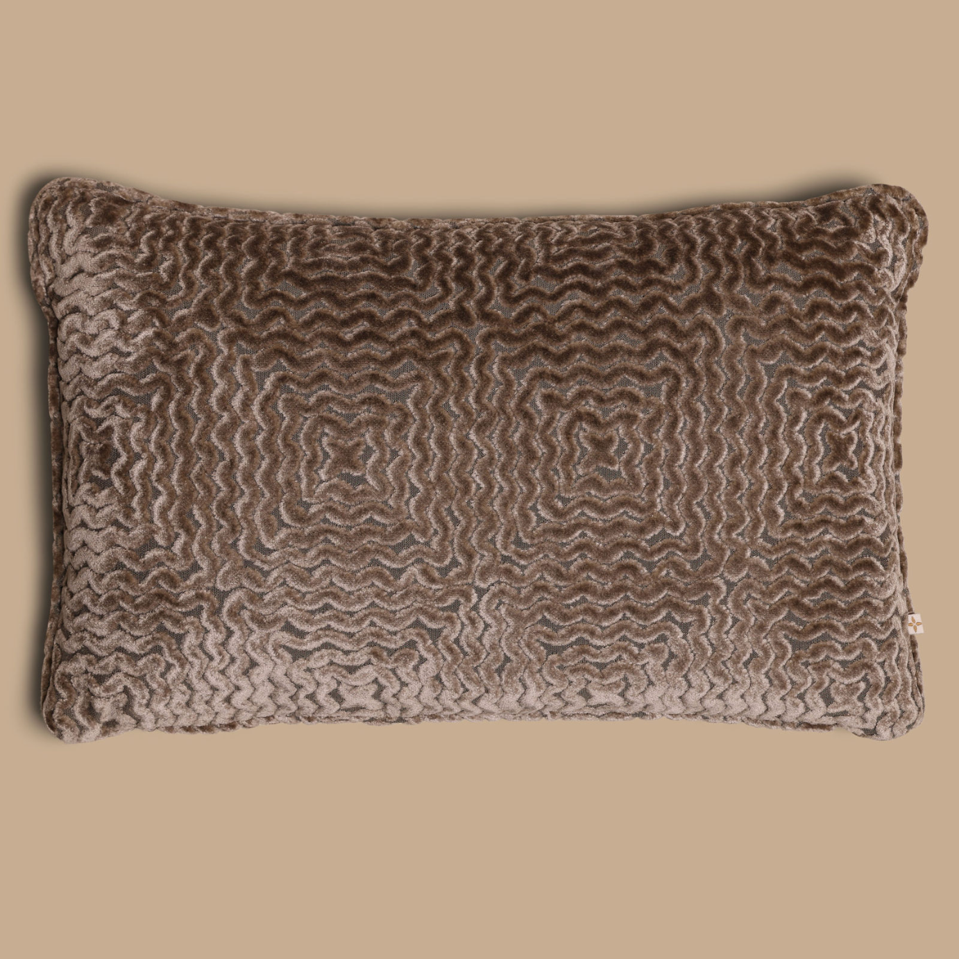 Luxe kussen bruin patroon 