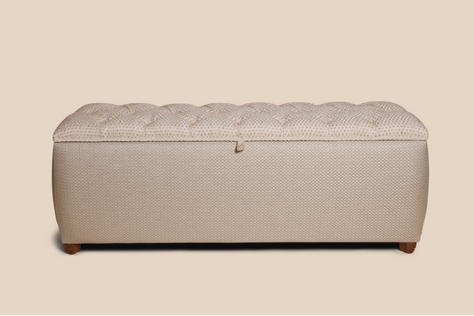 #43 34 Hocker White gold