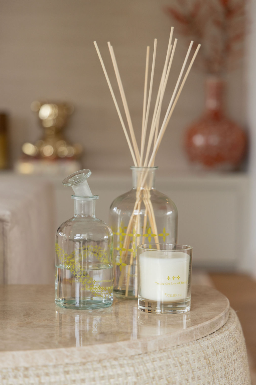 #44 44 Scented sticks